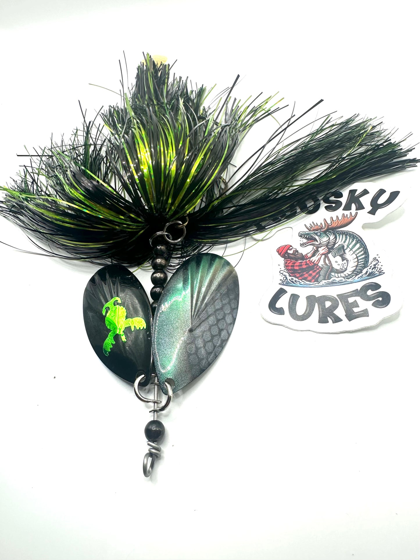 Double 9 custom fluted Hootch blade flowage green with tail spin