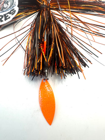 7/8 staggered black and orange with tail spin